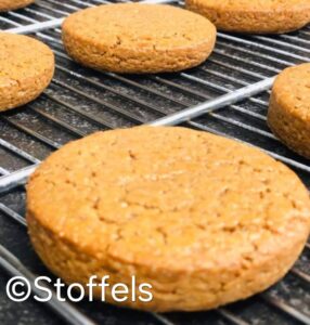 Vente de l'AP : Lacquemants, spéculoos, macarons et financiers